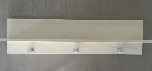 Wandplank babykamer