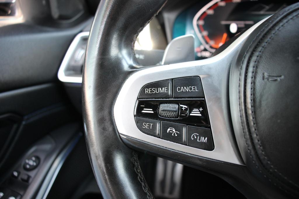 BMW 3-serie touring 320i high executive m pakket | pano | laser | leder | a