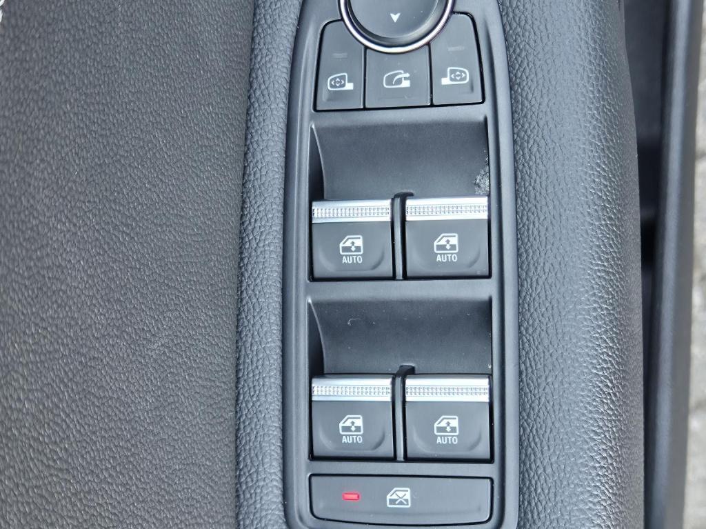 Renault Captur 1.0 tce 90 techno 360° camera, bose audiosystem, navigatie, 
