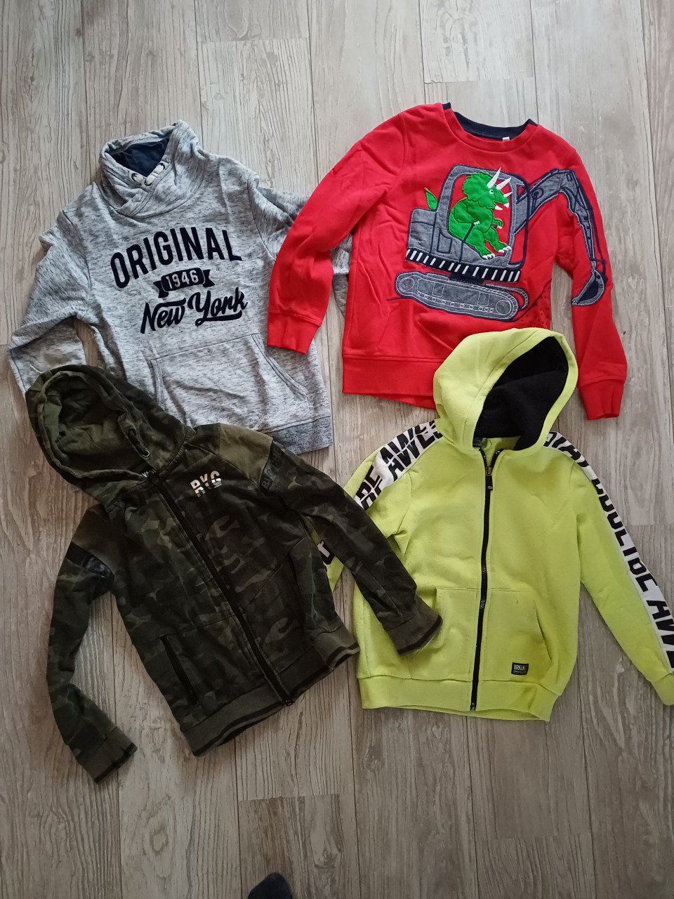 Kledingpakket jongens mt 128/134/140