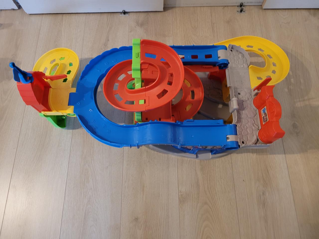 Speelgoed autogarage