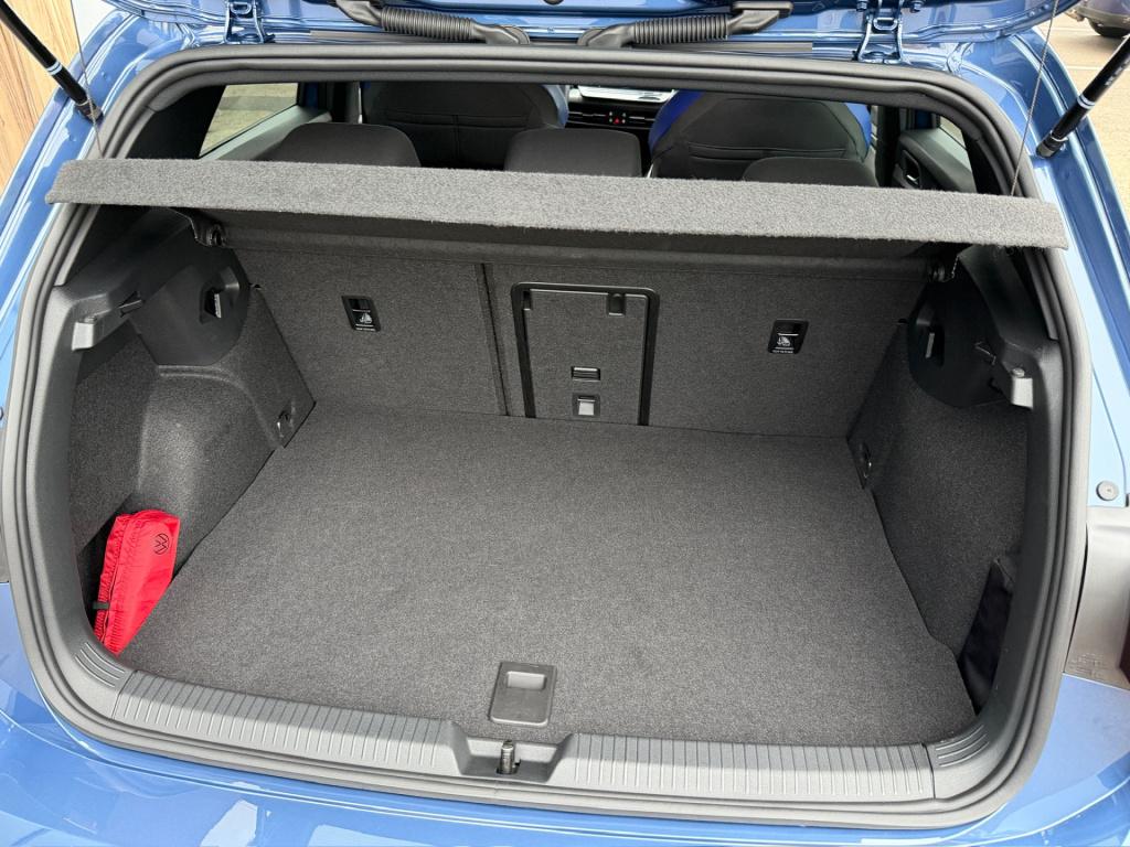 Volkswagen Golf 1.5 ehybrid gte 272pk | black style | iq light | camera | h