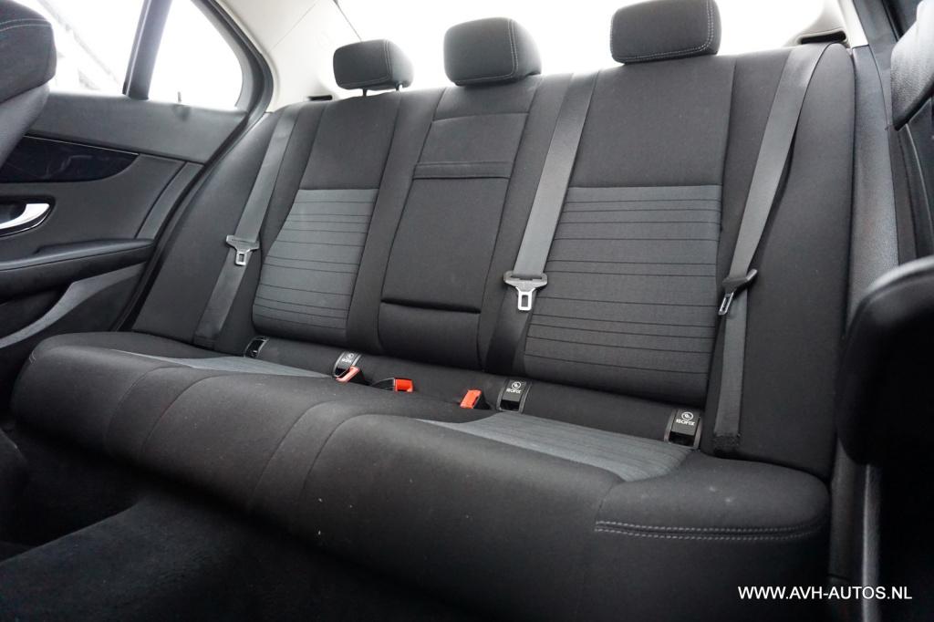 Mercedes-Benz C-Klasse 180 lease edition