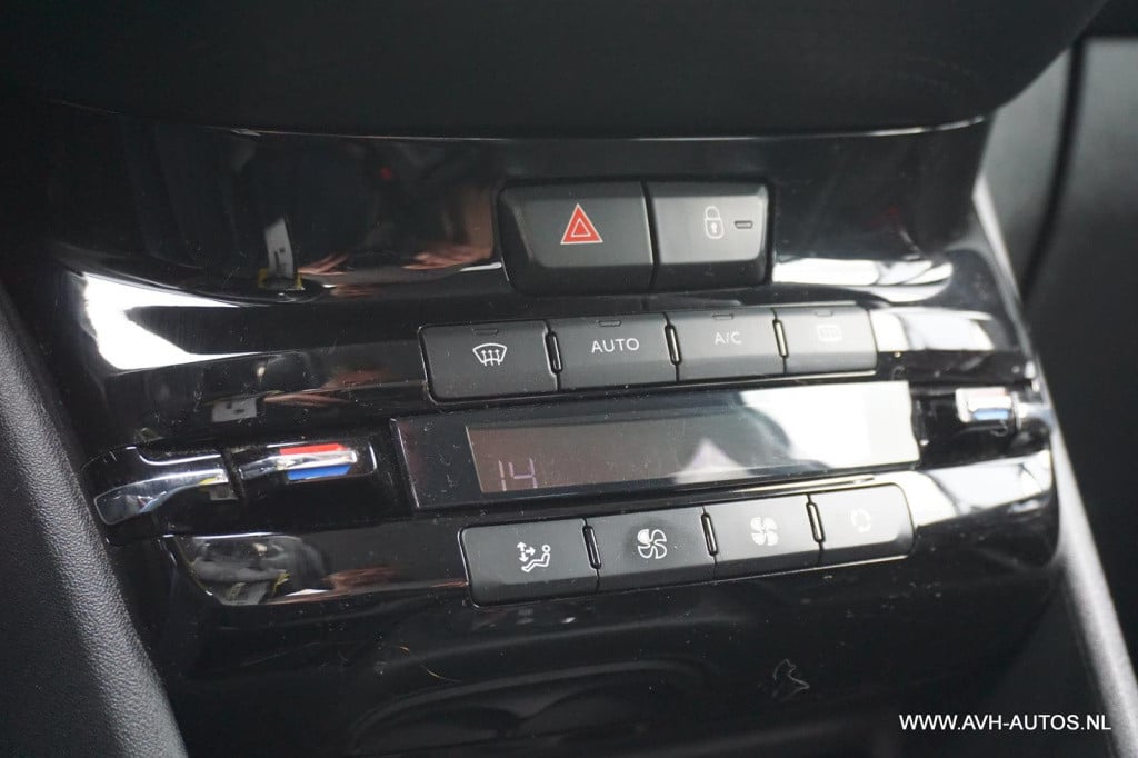 Peugeot 2008 1.2 puretech gt-line automaat