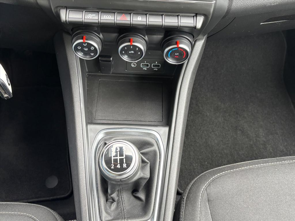 Renault Captur tce 101pk zen| trekhaak| cruise| 1e eigenaar| rijklaarprijs 