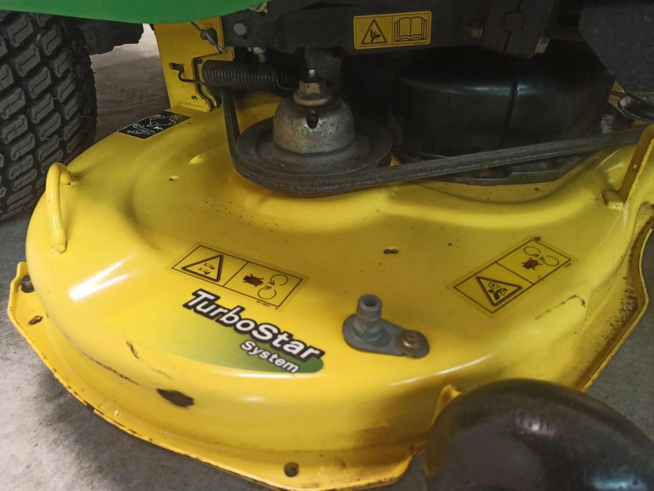 John Deere Zitmaaier X300R