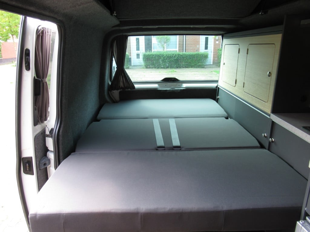 Volkswagen T6 Outdoor Camper Vans 2015 met 126.000km Euro 6