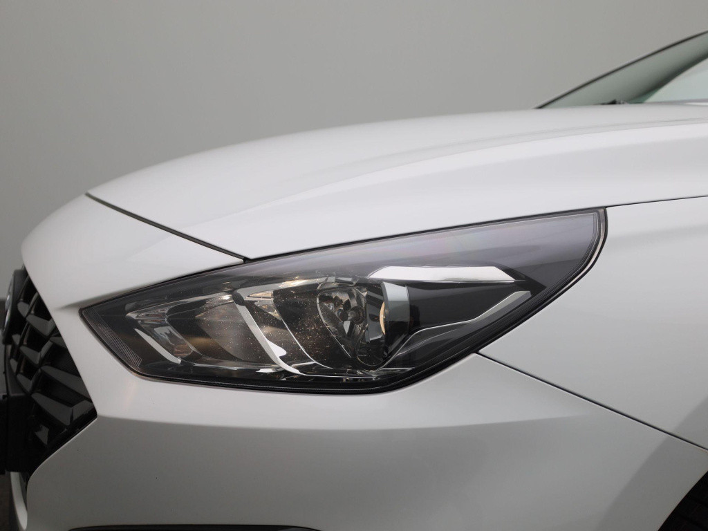 Hyundai I 30 wagon 1.5 t-gdi techno | navigatie | apple carplay / android a