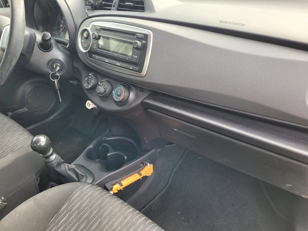 Toyota Yaris 1.3 vvt-i now