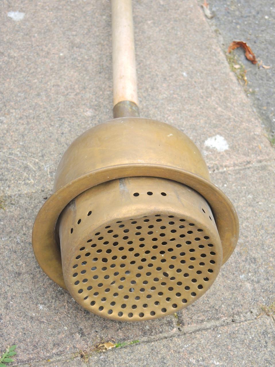 Ouderwetse koperen wasstamper / wasklok - Wasch Rasch