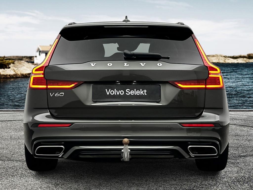 Volvo V60 t6 340pk recharge r-design| pano| b&w sound| adap.cruise| 360cam