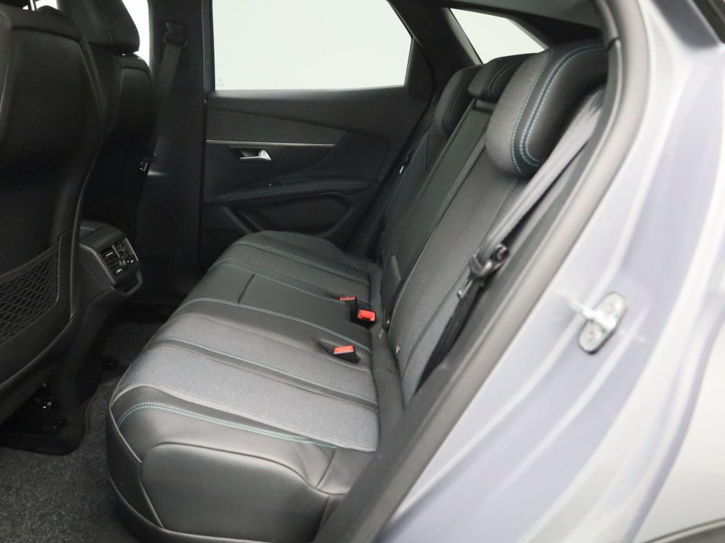 Peugeot 3008 1.6 hybrid 180 allure pack business | automaat | navigatie | v