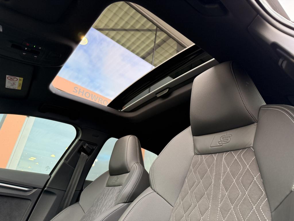 Audi A3 sportback 35 tfsi s edition | pano | sonos | alcantara | head-up | 