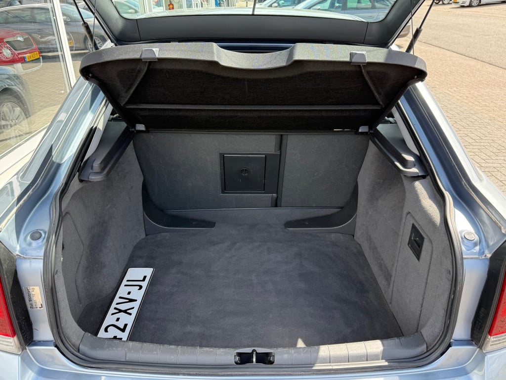 Opel Vectra gts 2.2-16v temptation excellence