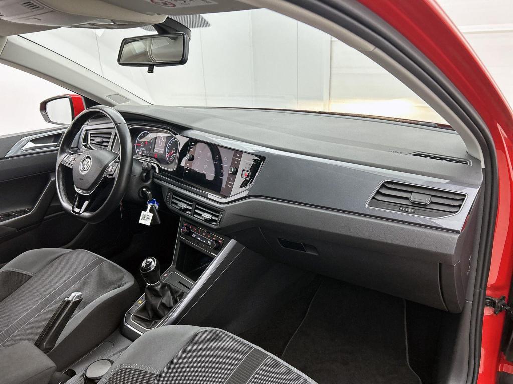 Volkswagen Polo 1.0 tsi highline | navigatie | apple carplay / android auto