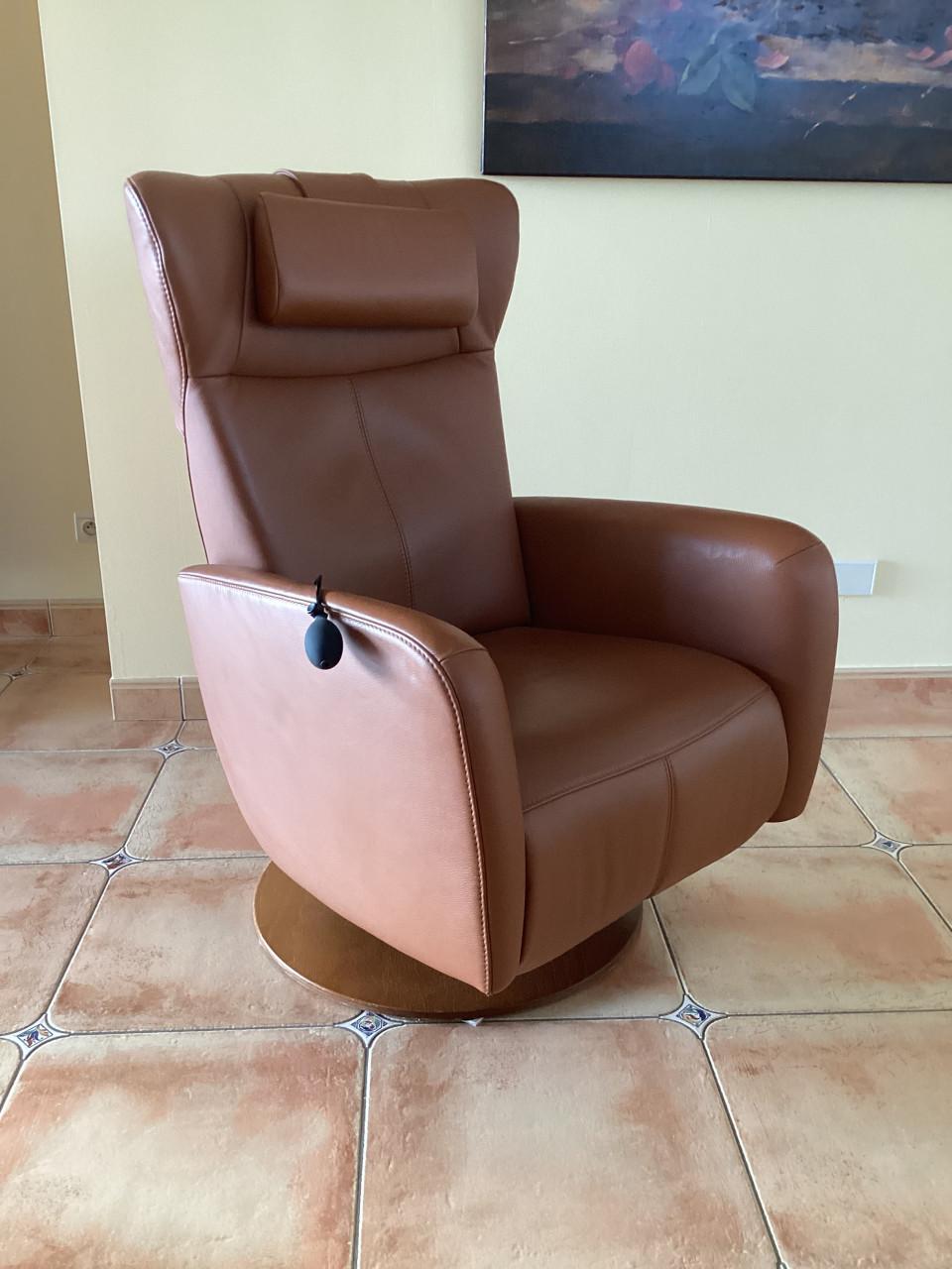 Prominent sta-op stoel Sorisso(Showroomstaat)accu voorzien