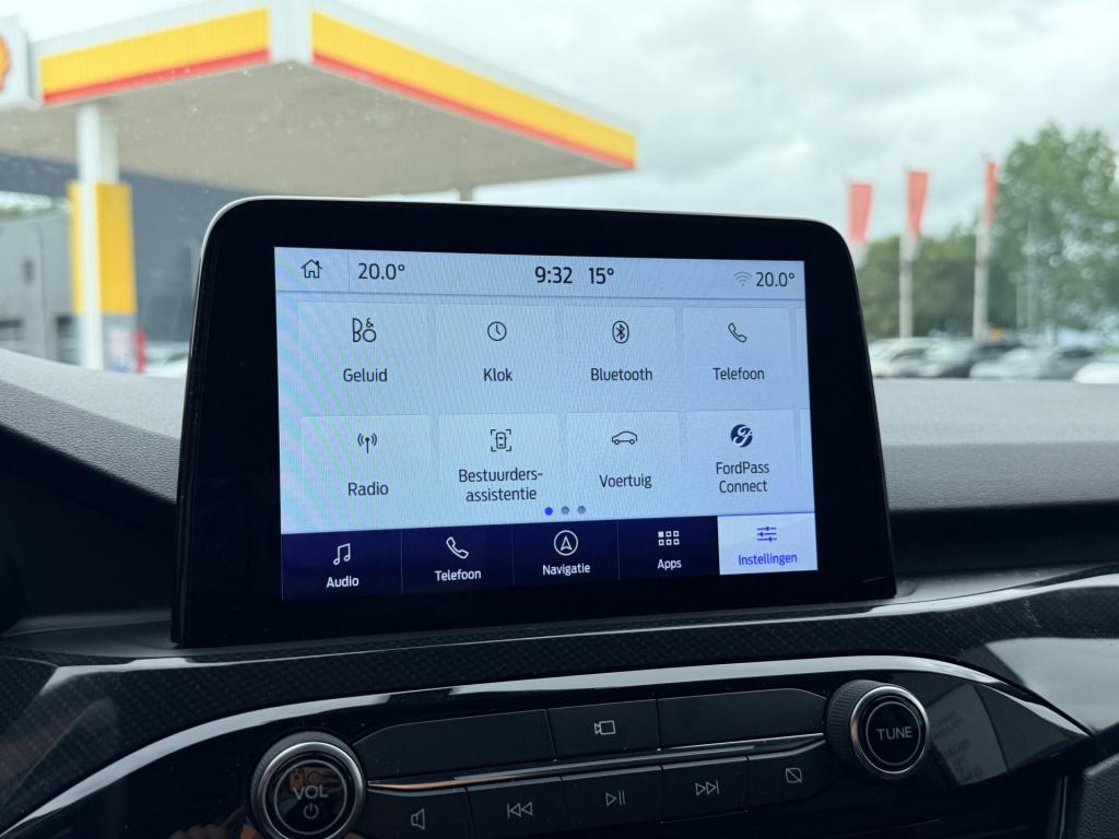 Ford Kuga 2.5 phev st-line | carplay | stoel/ stuur verwarming | dab | crui
