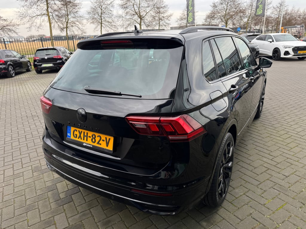 Volkswagen Tiguan 1.5 tsi *black edition * camera * cruise control * clima 