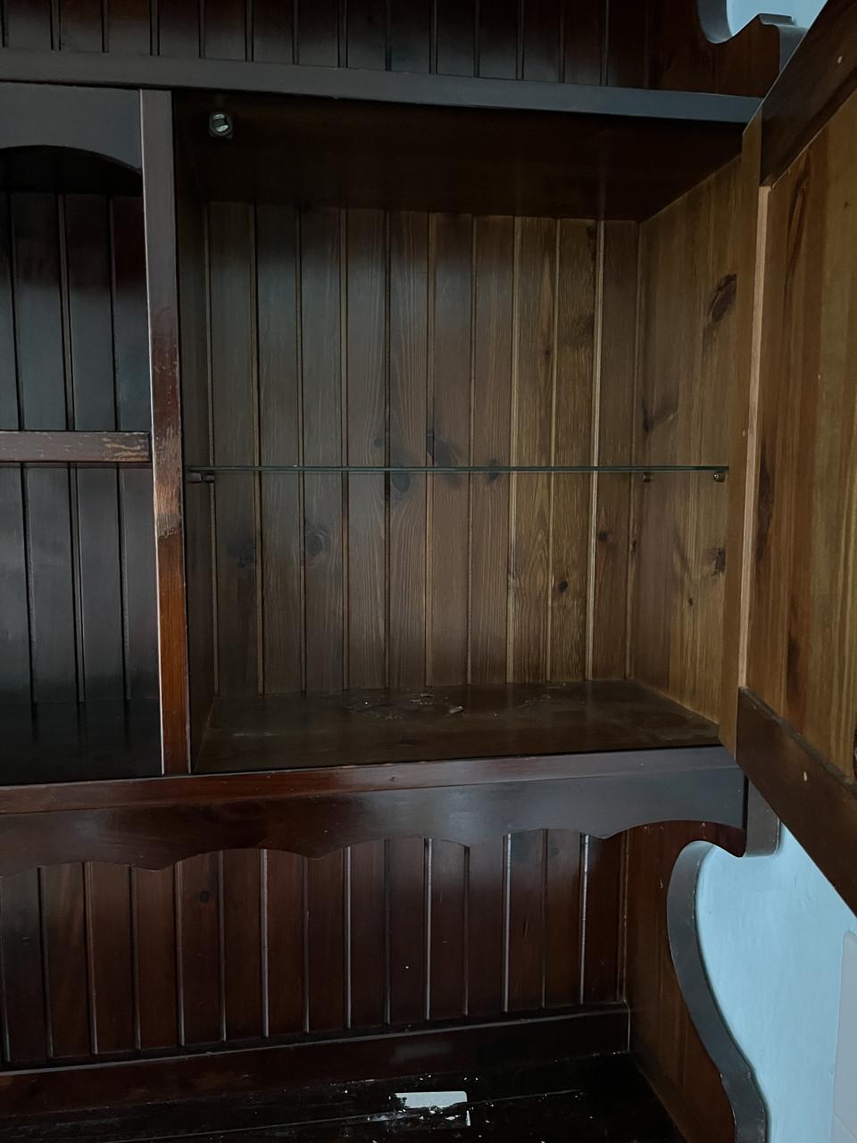 Donkerbruine buffetkast