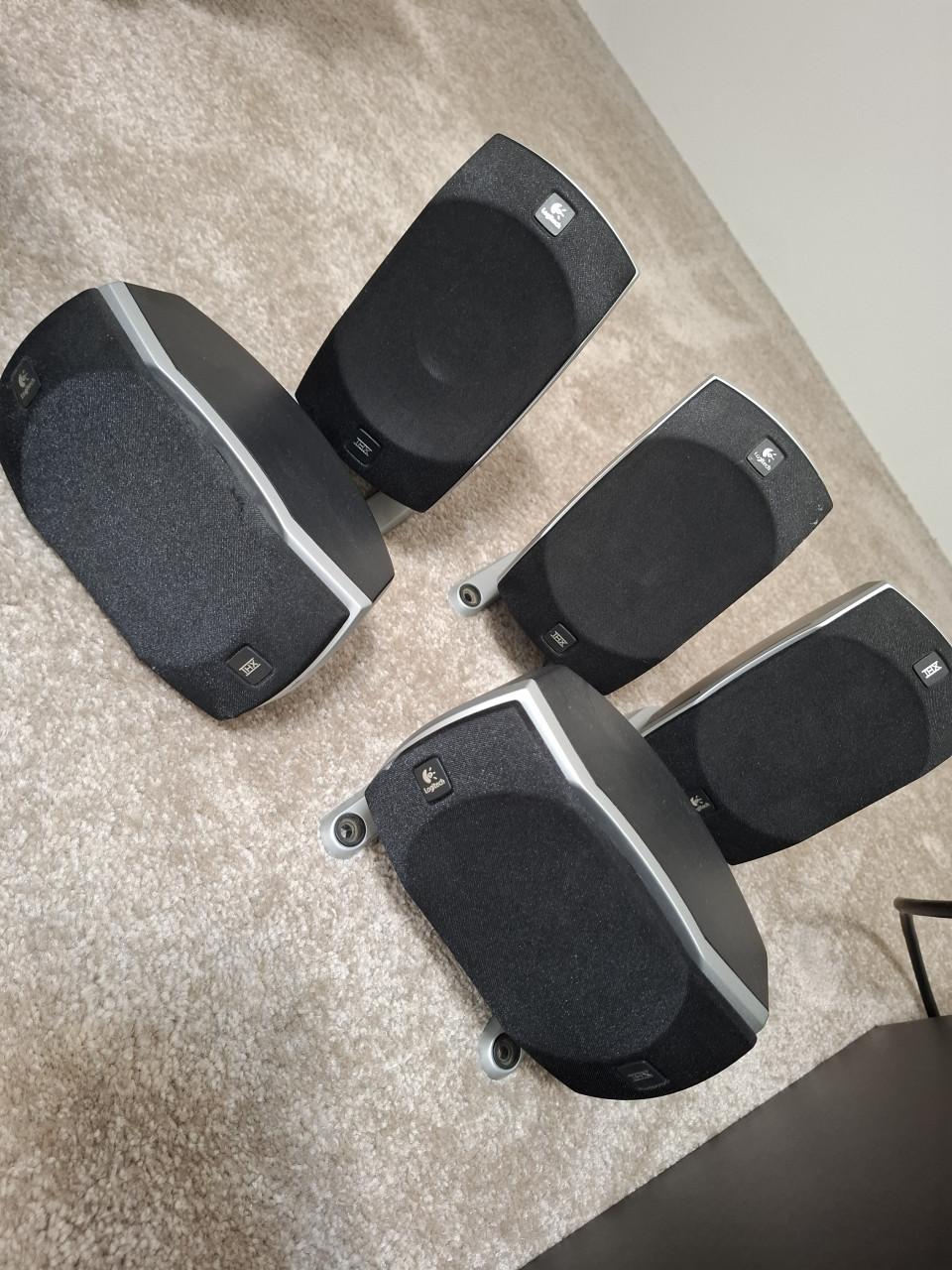 Home cinema set logitech