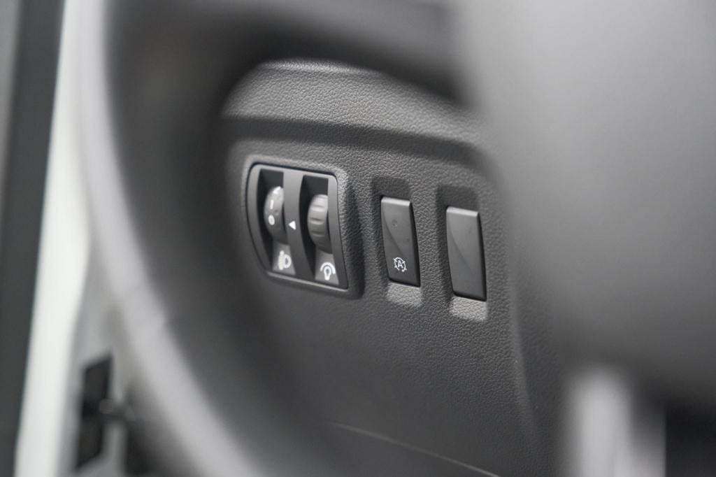 Renault Captur tce 120 edc intens | camera | navigatie |  parkeersensoren |