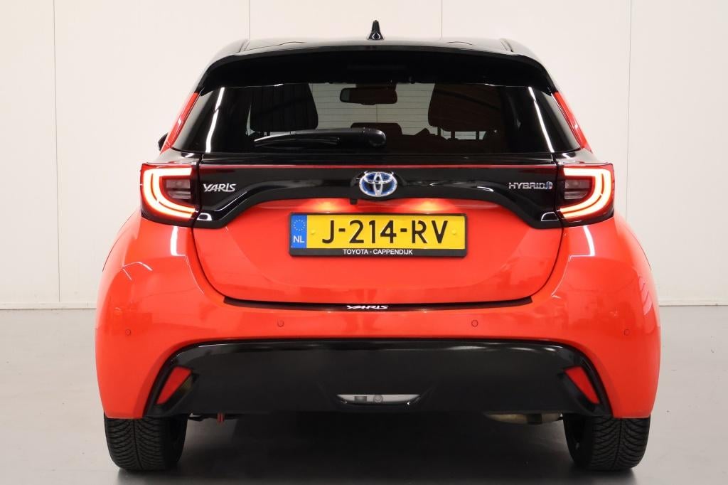 Toyota Yaris 1.5 hybrid launch edition nl auto