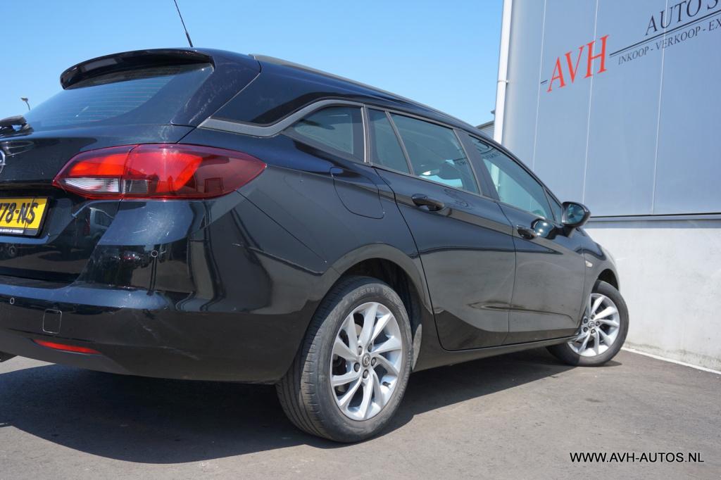 Opel Astra sports tourer 1.2 edition 2020