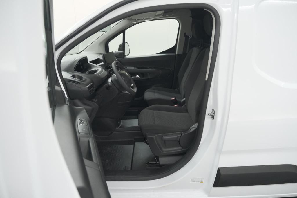 Peugeot Partner 1.5 bluehdi 100 s&s l1 | trekhaak | camera | dodehoekdetect