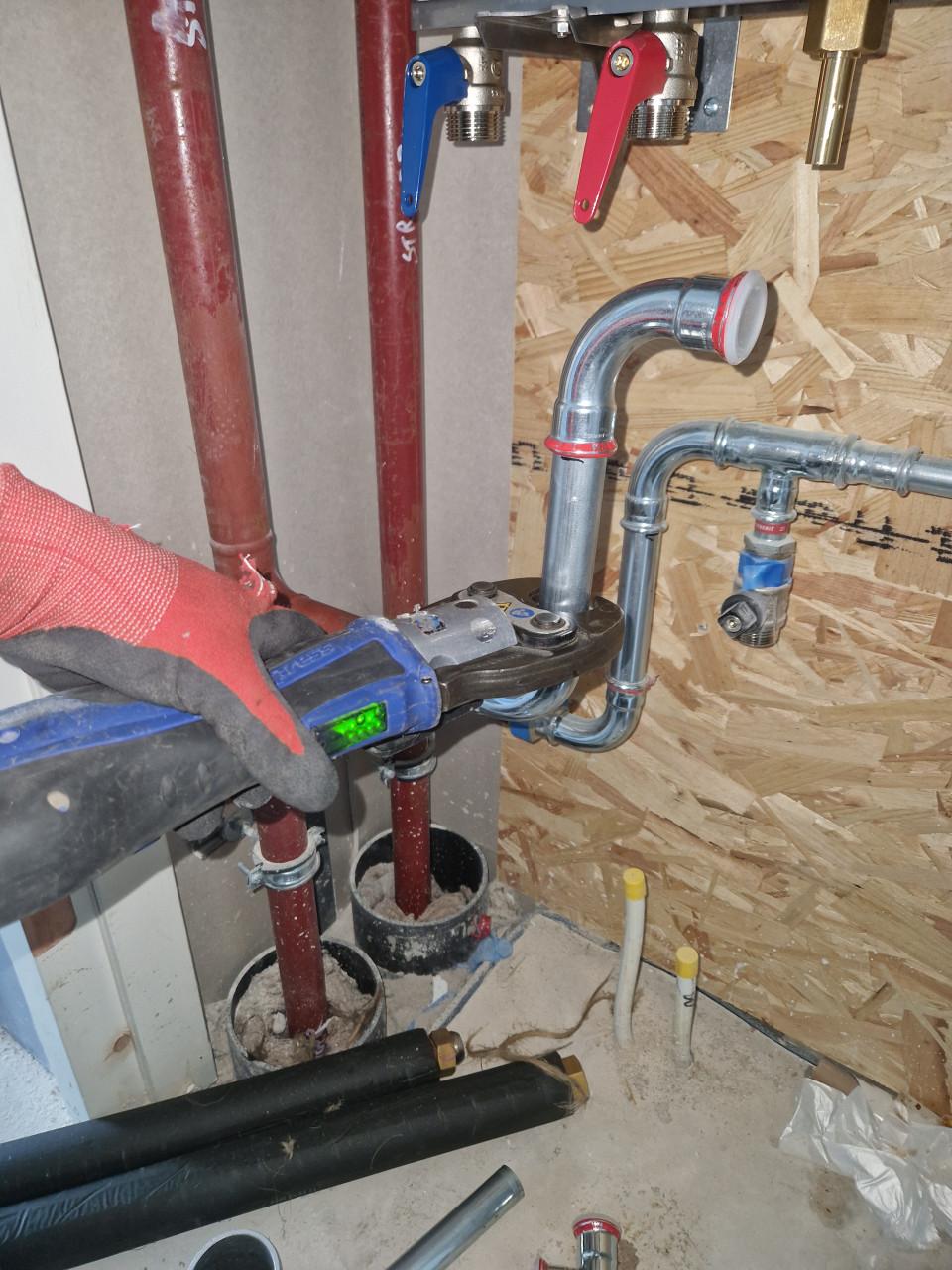 Qonstructa Las en Montage Consturctie Houtbewerking Montage