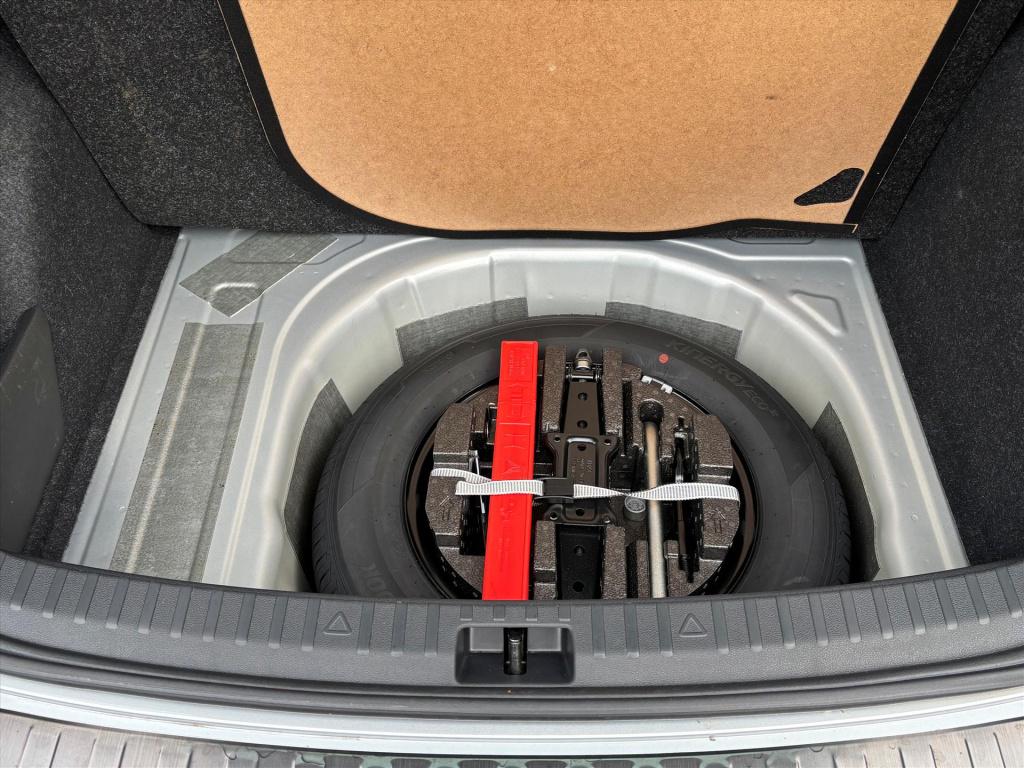 Skoda Scala 1.0 tsi 110pk sport business| carplay|panodak|17"lm| rijklaarpr