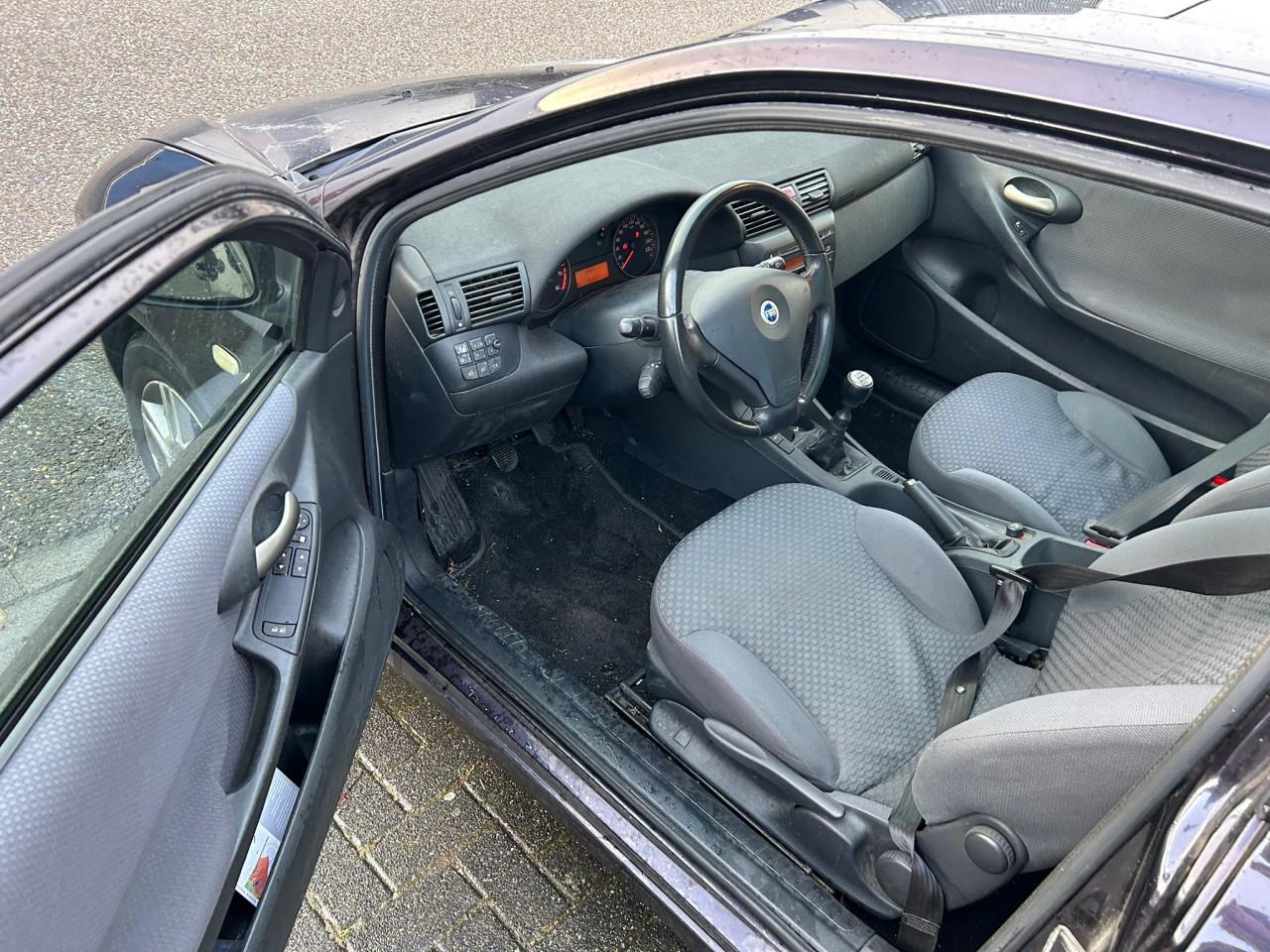 Fiat Stilo 1.2-16V Active NIEUWE APK! SLECHTS 72500KM!