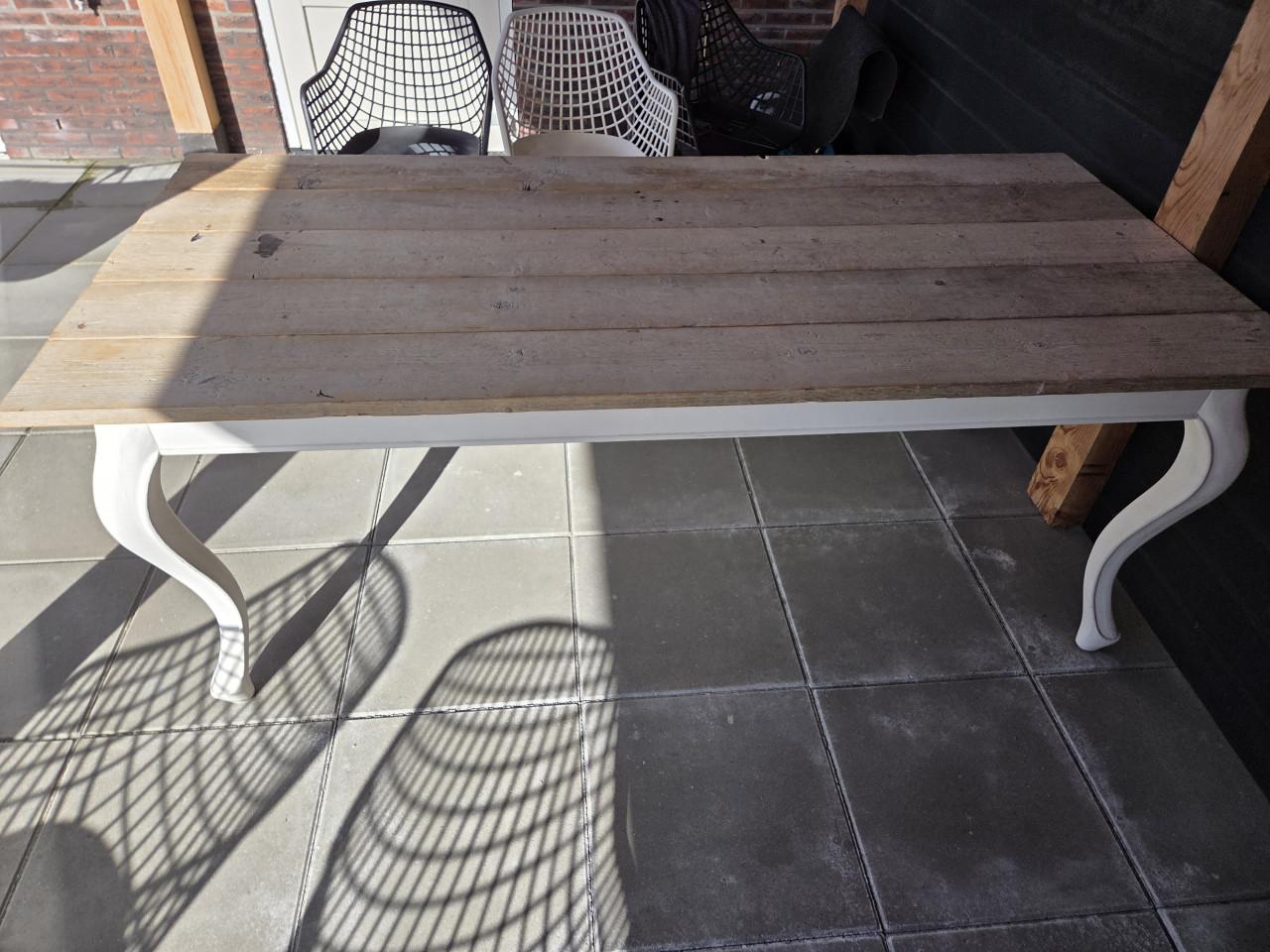 Houten tafel