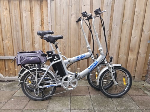 Prachtige Set Swemo elektrische vouwfietsen 400Wh
