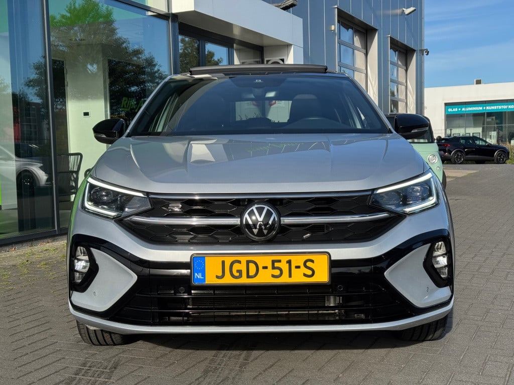 Volkswagen Taigo 1.0 tsi r-line * panoramadak * carplay * acc * clima