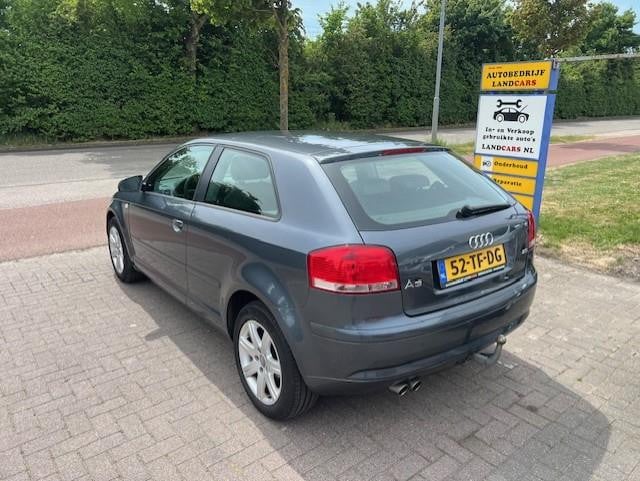 Audi A3 2.0 fsi attraction