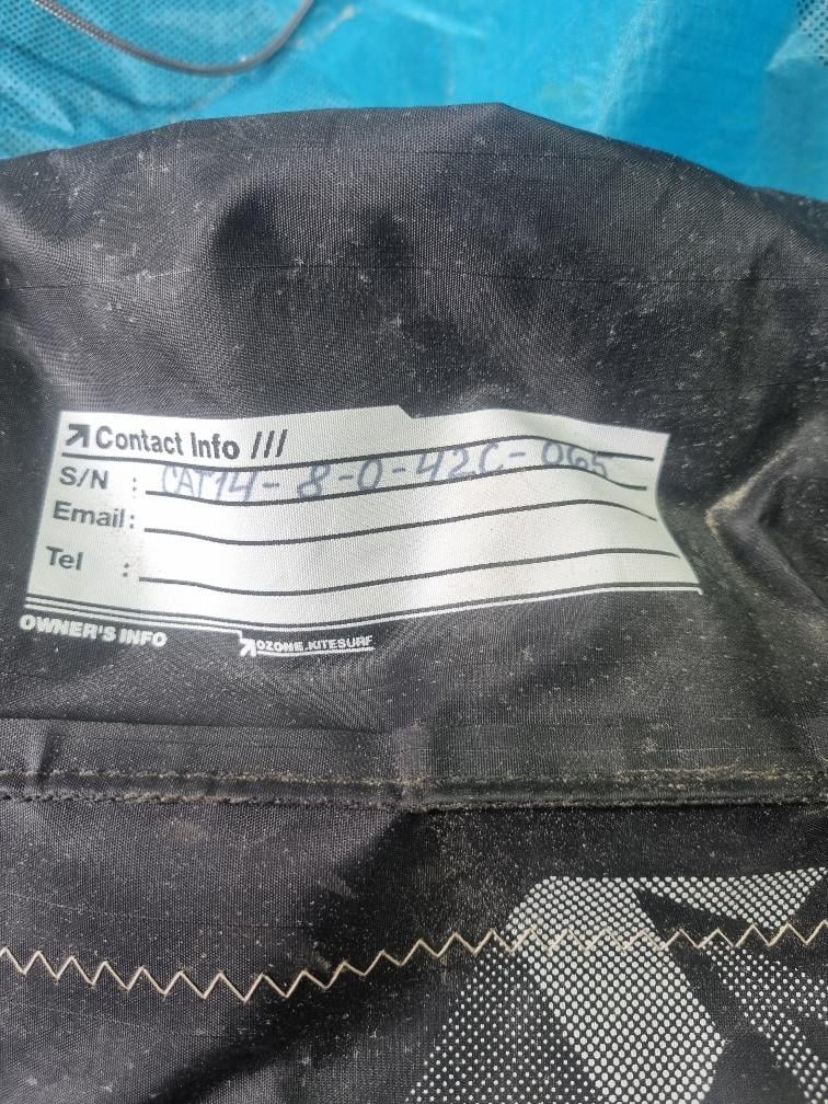 Ozone Catalyst 8 kite. Voor beginners, incl. harnas & lijnen