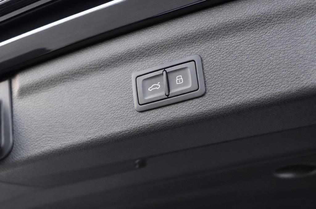 Audi Q3 35 tfsi edition s line 150pk s-tronic