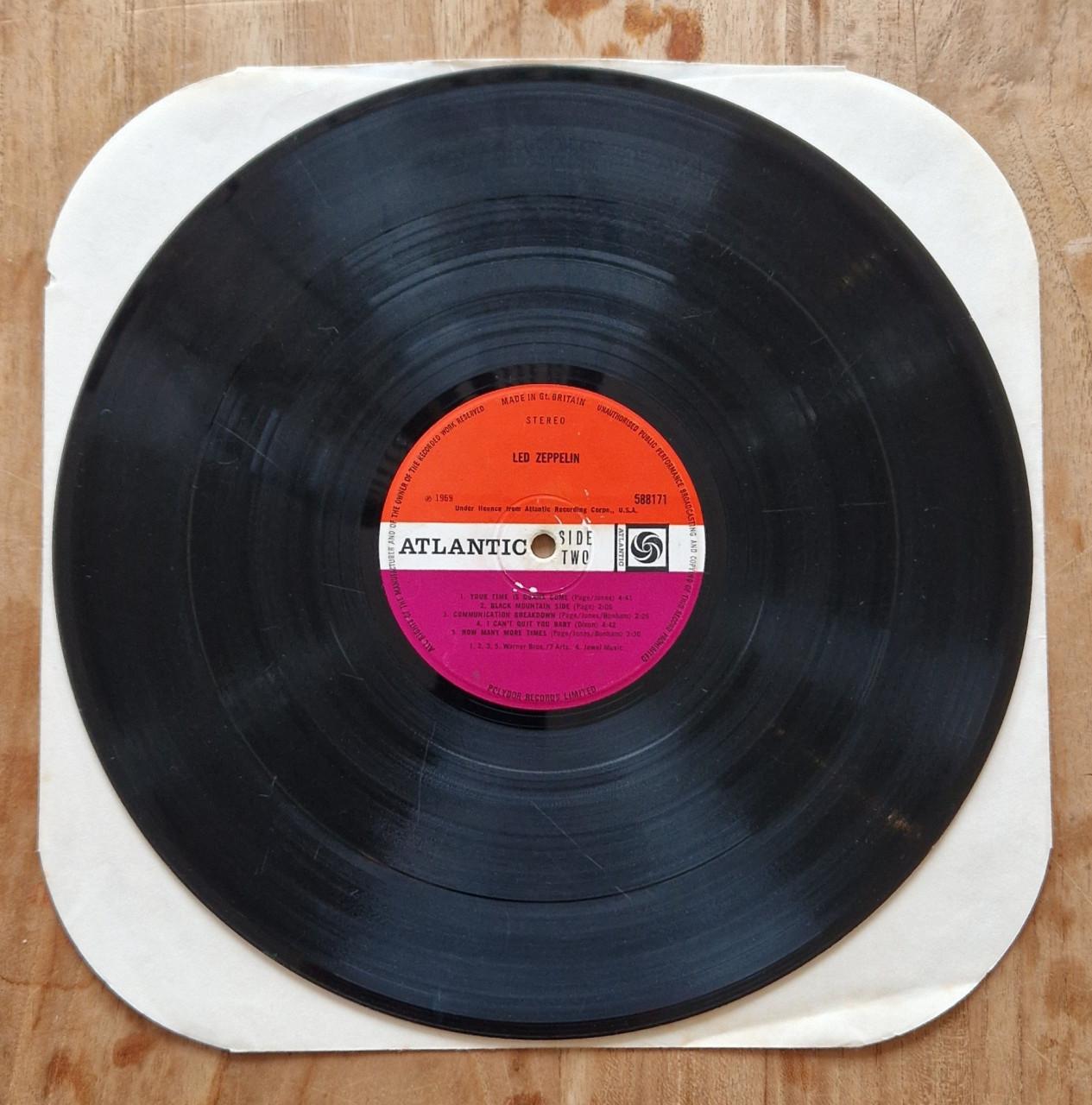 Led Zeppelin - Led Zeppelin