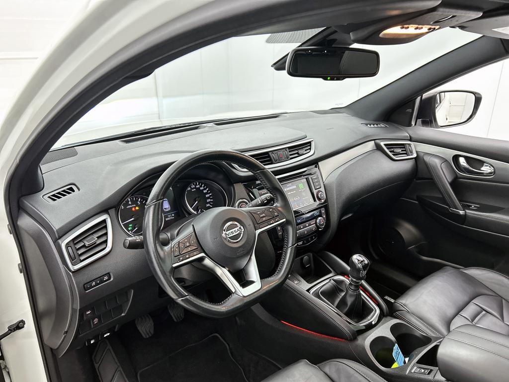 Nissan Qashqai 1.3 dig-t tekna +
