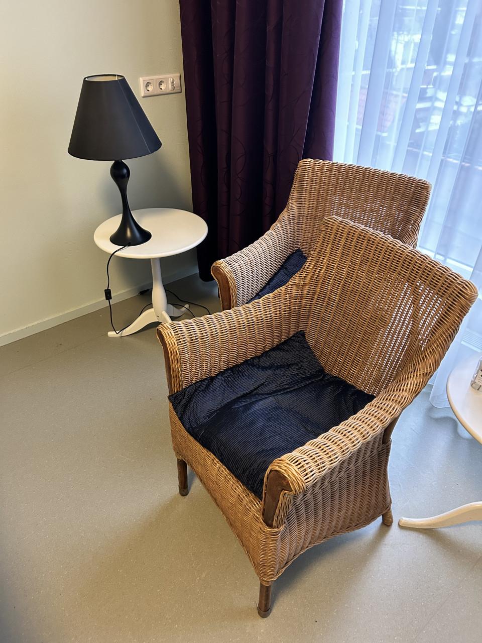 Rieten fauteuils. 2 stuks.