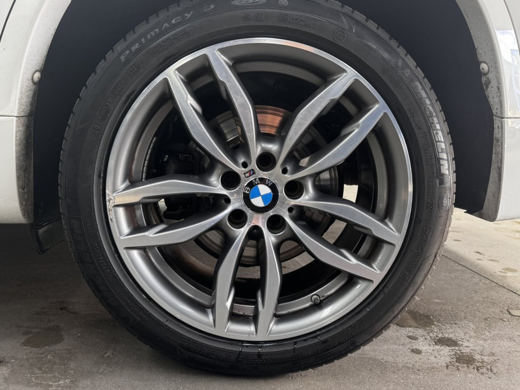 BMW X3 xdrive20i high executive | m-pakket | 19'' lmv | pano | camera