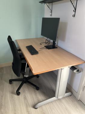 Gispen bureau + Gispen ladeblok + bureaustoel