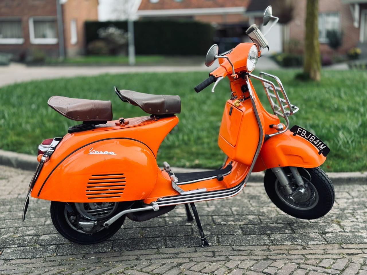 1985 Piaggio Vespa PX150 motorscooter - klassieker