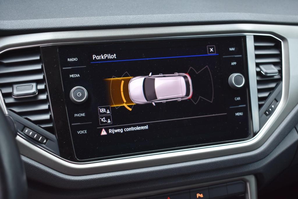 Volkswagen T-roc 1.0 tsi | virtual cockpit | trekhaak | apple carplay | and