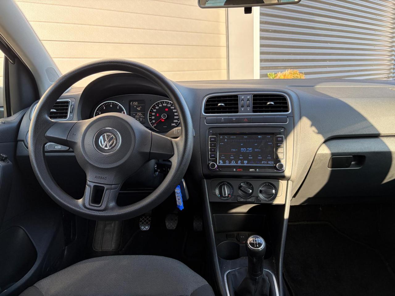 Volkswagen Polo 1.4-16V