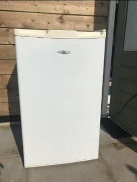 Tafelkoelkast en/of tafelvriezer € 40,-
