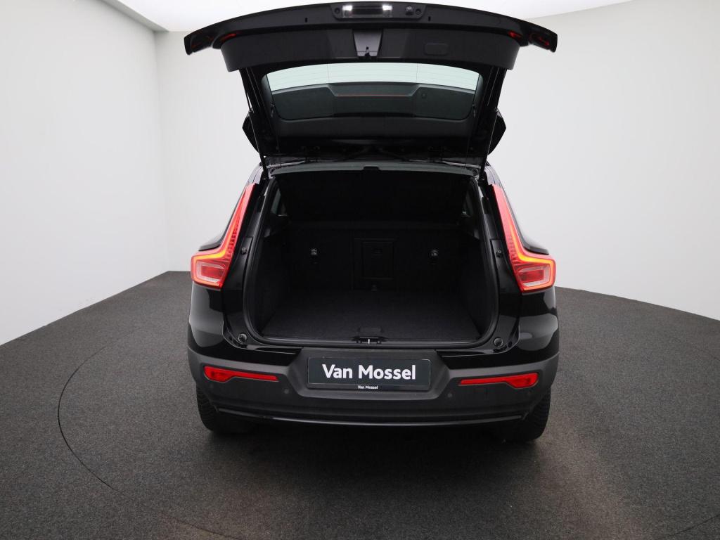 Volvo XC40 recharge core | automaat | apple carplay / android auto | virtua