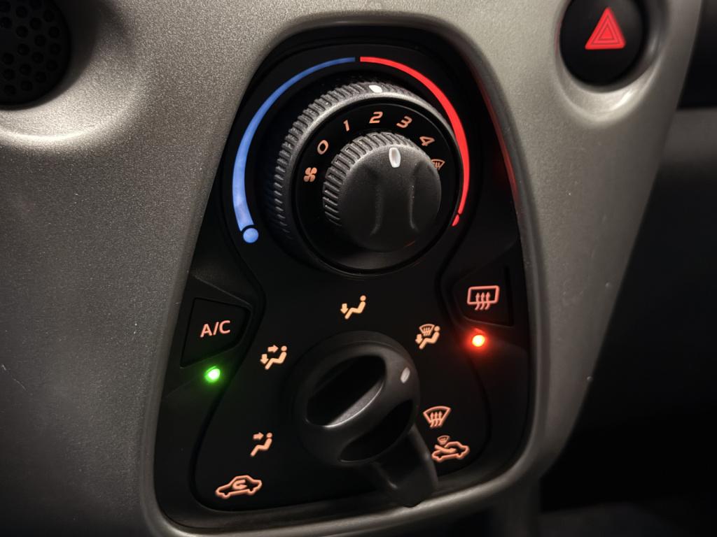 Toyota Aygo 1.0 vvt-i x-play 1e eigenaar - dealer onderhouden | cruise | ai