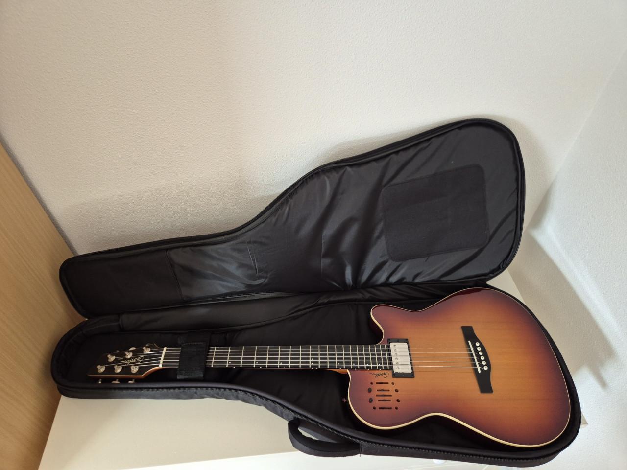 Godin A6 Ultra Cognac Burst