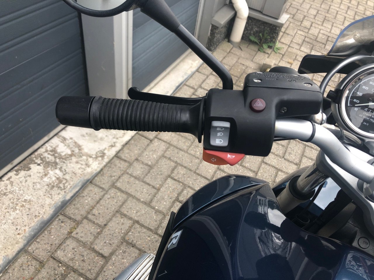 ***VERKOCHT*** BMW R1150R Twinspark uit 2006 met 29dkm, 3 koffers €3250,-